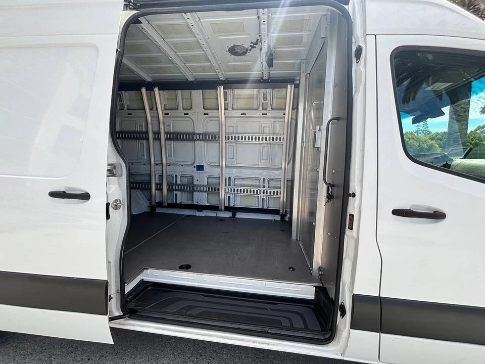 2020 Mercedes-Benz VS30 Sprinter - Image 11 of 20