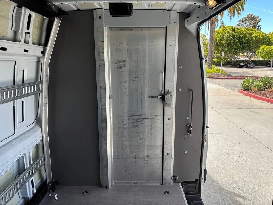 2020 Mercedes-Benz VS30 Sprinter - Image 13 of 20