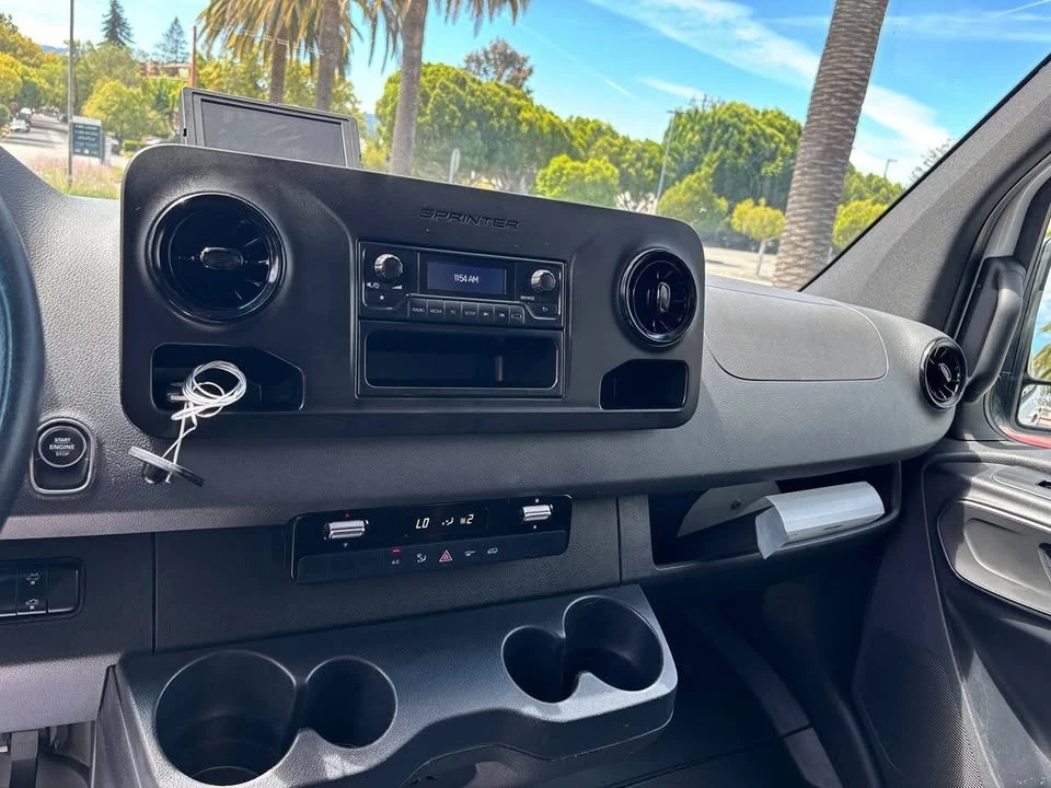 2020 Mercedes-Benz VS30 Sprinter - Image 17 of 20