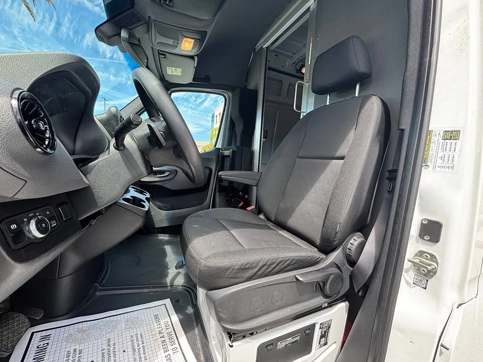 2020 Mercedes-Benz VS30 Sprinter - Image 15 of 20