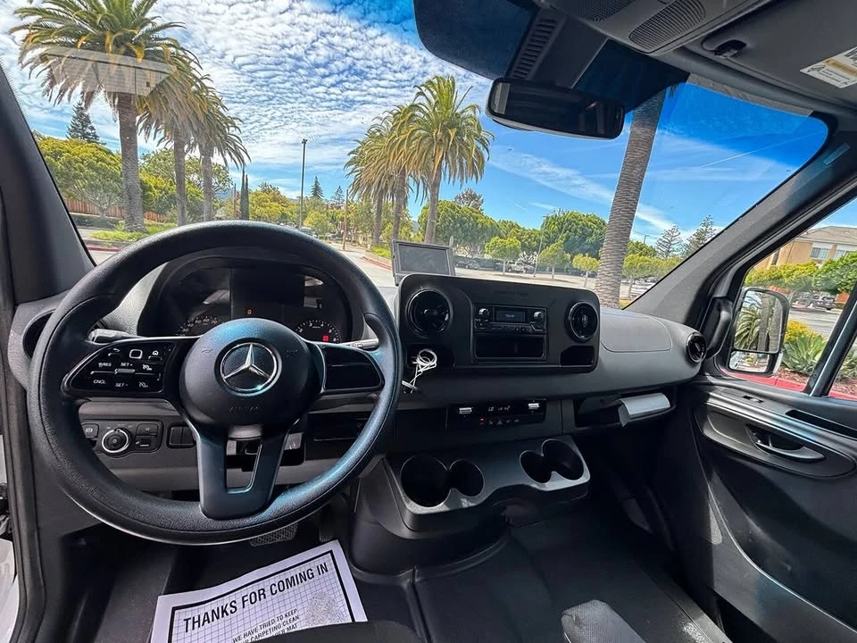 2020 Mercedes-Benz VS30 Sprinter - Image 16 of 20