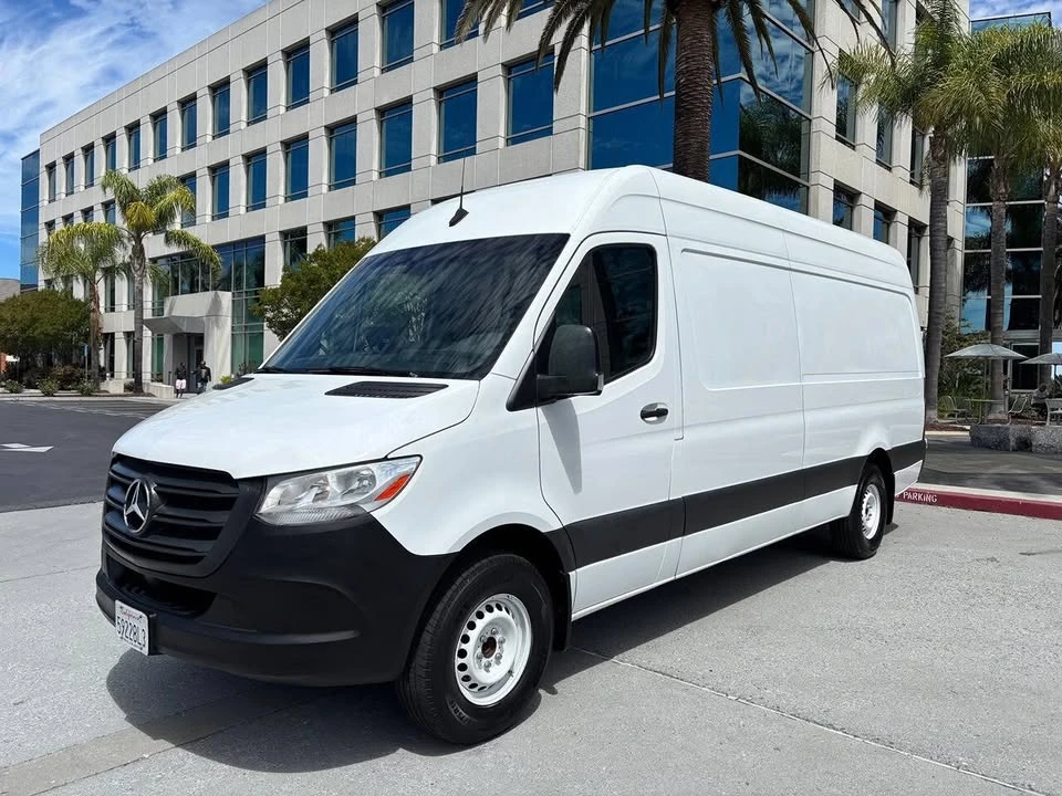 2020 Mercedes-Benz VS30 Sprinter - Image 2 of 20