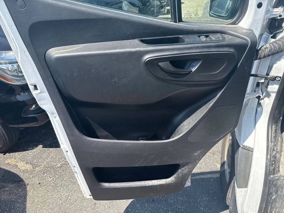2020 Mercedes-Benz VS30 Sprinter - Image 8 of 20