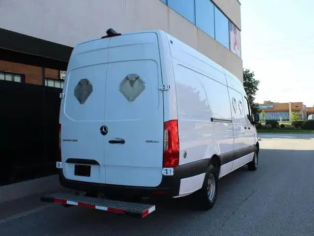 2020 Mercedes-Benz VS30 Sprinter - Image 18 of 20