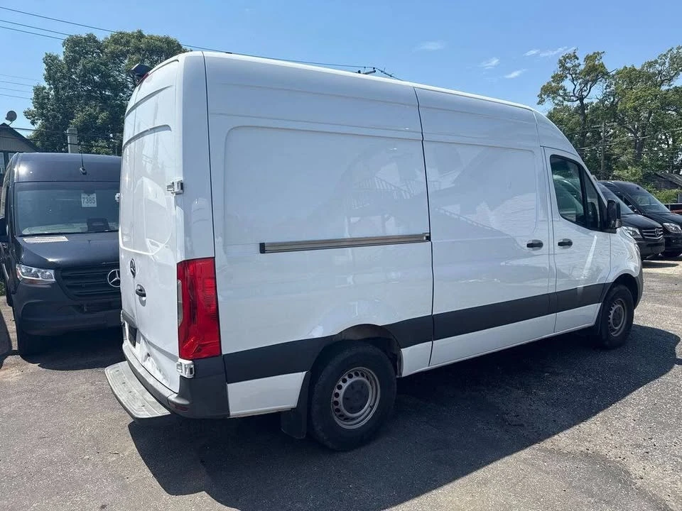 2020 Mercedes-Benz VS30 Sprinter - Image 5 of 20