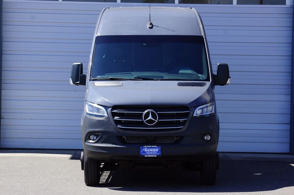 2020 Mercedes-Benz VS30 Sprinter - Image 2 of 20