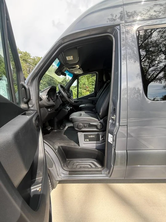 2020 Mercedes-Benz VS30 Sprinter - Image 4 of 22