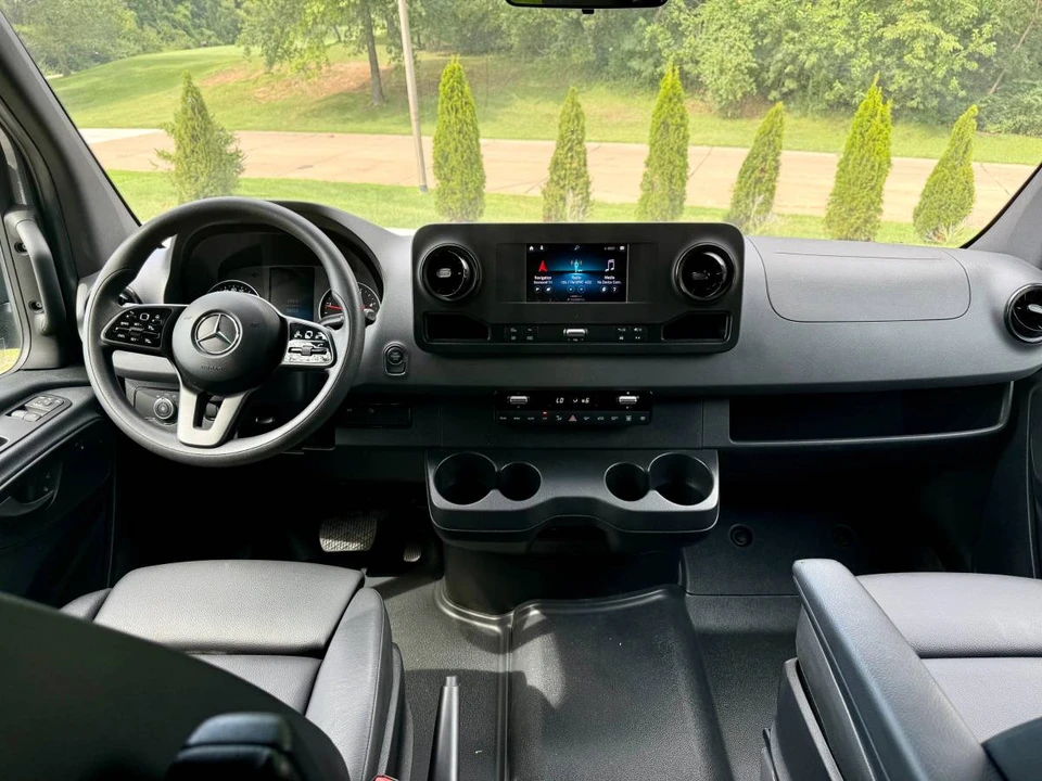 2020 Mercedes-Benz VS30 Sprinter - Image 14 of 22