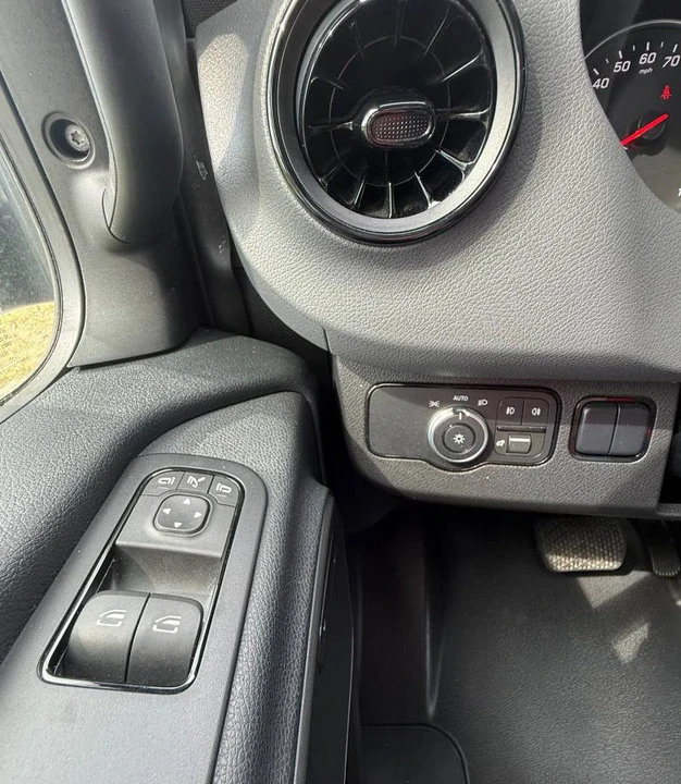 2020 Mercedes-Benz VS30 Sprinter - Image 11 of 22