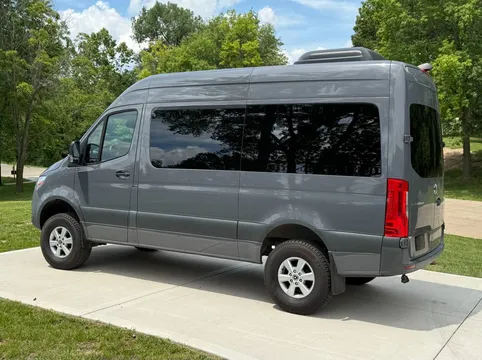 2020 Mercedes-Benz Sprinter 2500 4x4