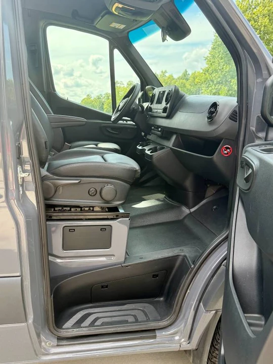 2020 Mercedes-Benz VS30 Sprinter - Image 3 of 22