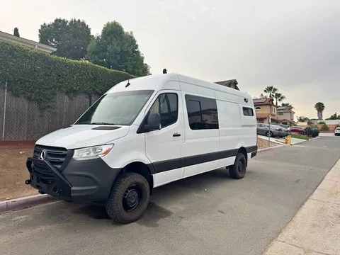 2020 Mercedes-Benz Sprinter 2500 4x4