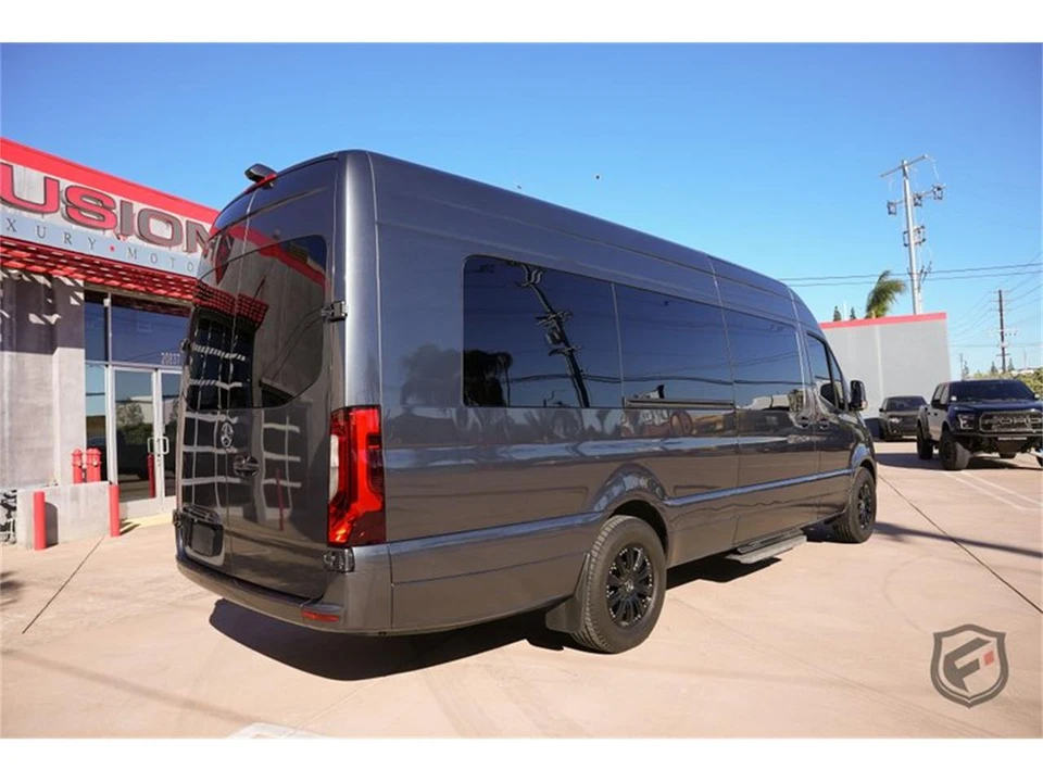 2020 Mercedes-Benz VS30 Sprinter - Image 9 of 31
