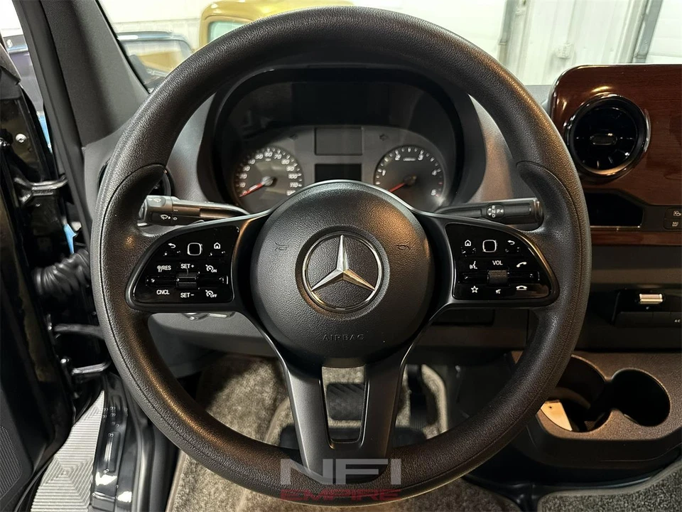 2020 Mercedes-Benz VS30 Sprinter - Image 18 of 31