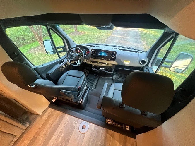 2020 Mercedes-Benz VS30 Sprinter - Image 10 of 17
