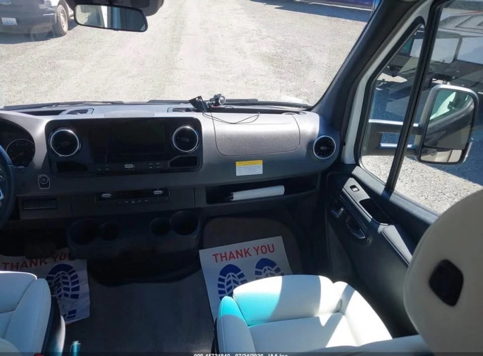 2020 Mercedes-Benz VS30 Sprinter - Image 5 of 12