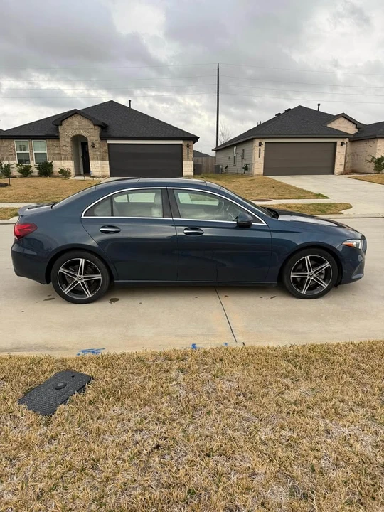 2020 Mercedes-Benz W177 A-Class - Image 3 of 11