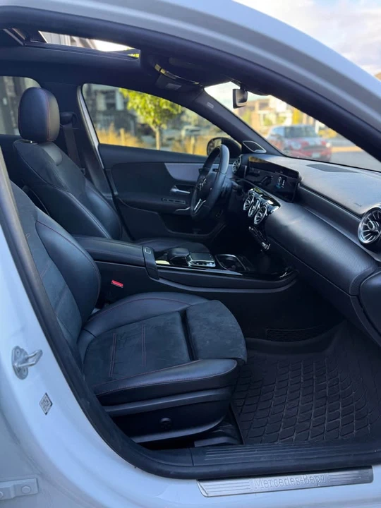 2020 Mercedes-Benz W177 A-Class - Image 12 of 15