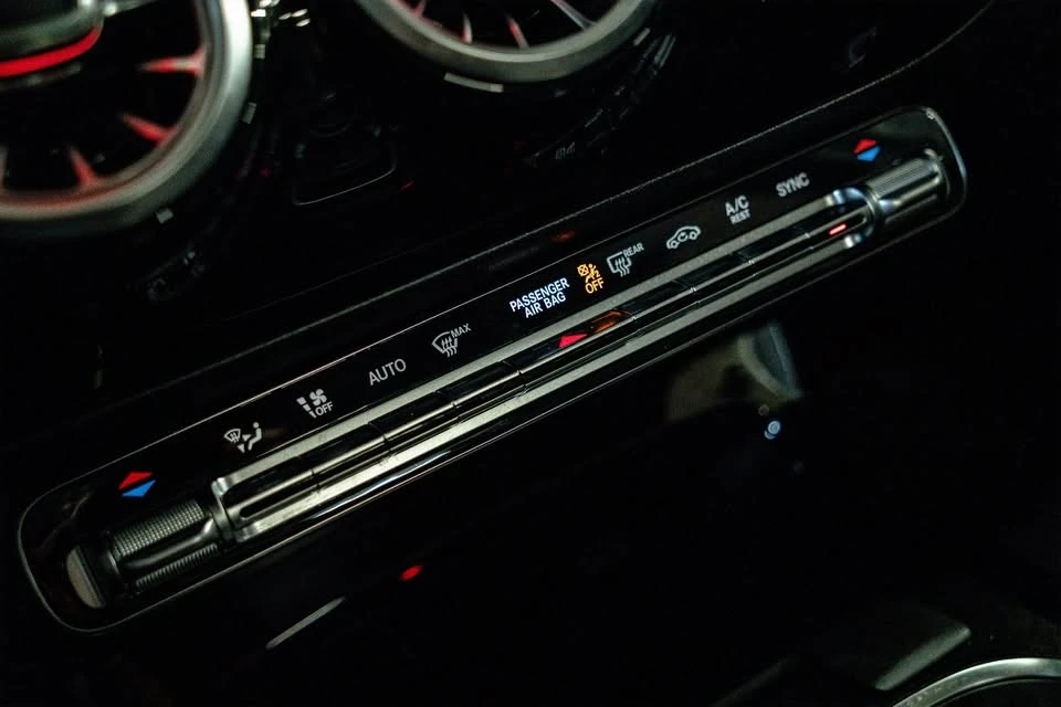 2020 Mercedes-Benz W177 A-Class - Image 13 of 18