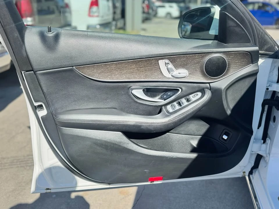2020 Mercedes-Benz W205 C-Class - Image 14 of 16