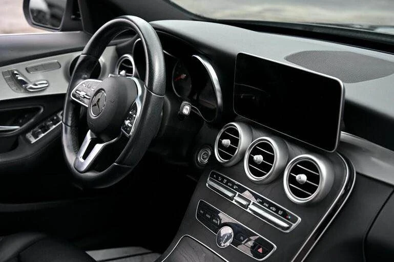 2020 Mercedes-Benz W205 C-Class - Image 8 of 13