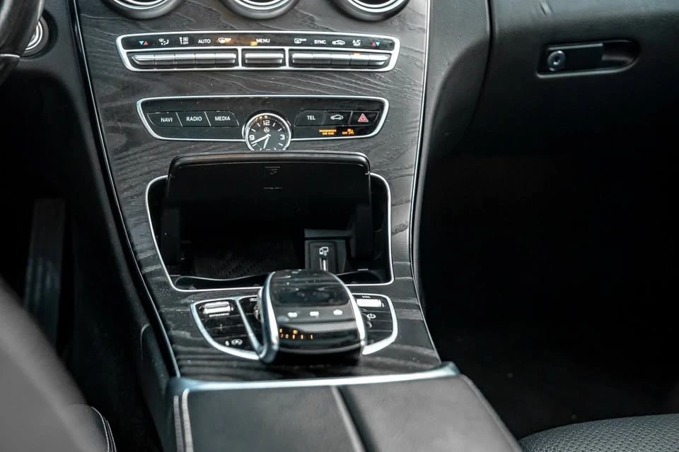 2020 Mercedes-Benz W205 C-Class - Image 13 of 17