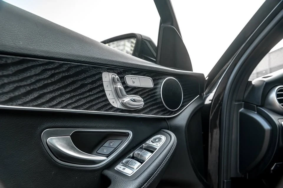 2020 Mercedes-Benz W205 C-Class - Image 7 of 17
