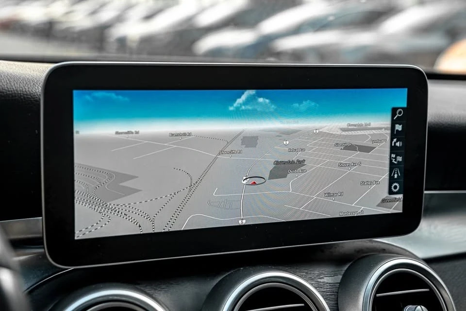 2020 Mercedes-Benz W205 C-Class - Image 15 of 17