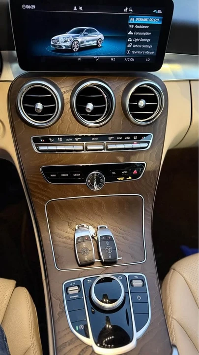 2020 Mercedes-Benz W205 C-Class - Image 14 of 18