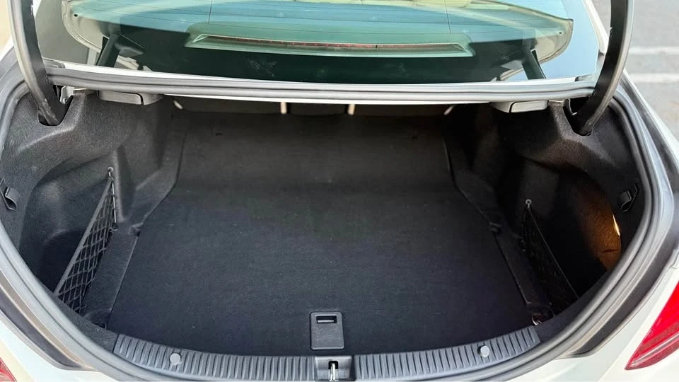 2020 Mercedes-Benz W205 C-Class - Image 17 of 18