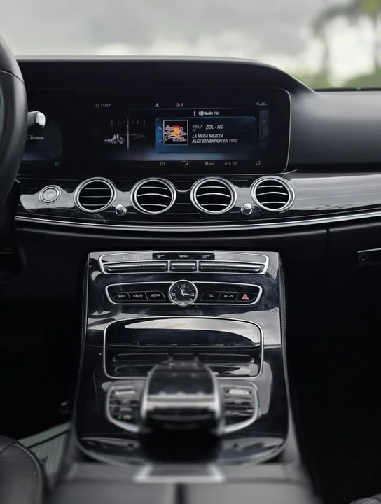 2020 Mercedes-Benz W213 E-Class - Image 13 of 17
