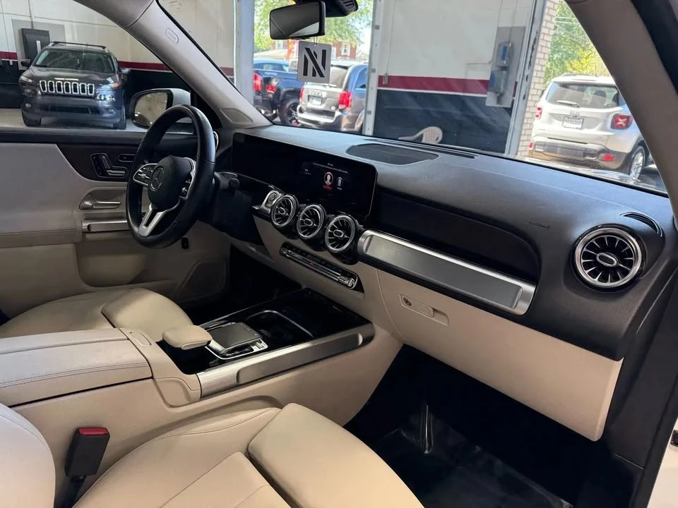 2020 Mercedes-Benz X247 GLB - Image 15 of 19