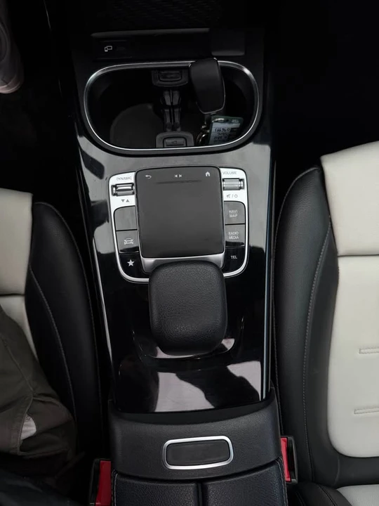 2020 Mercedes-Benz A-Class - Image 17 of 19