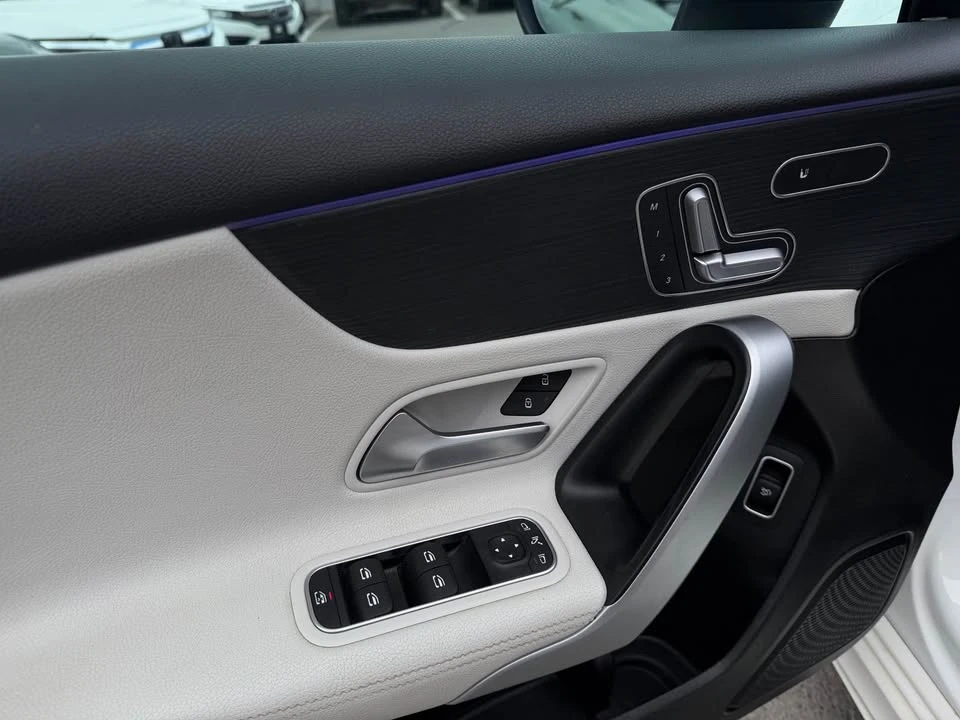 2020 Mercedes-Benz A-Class - Image 12 of 19