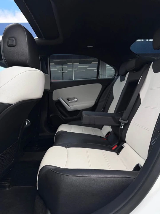 2020 Mercedes-Benz A-Class - Image 11 of 19