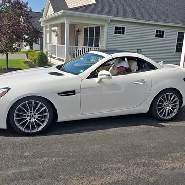 2020 Mercedes-Benz SLC300 AMG Line