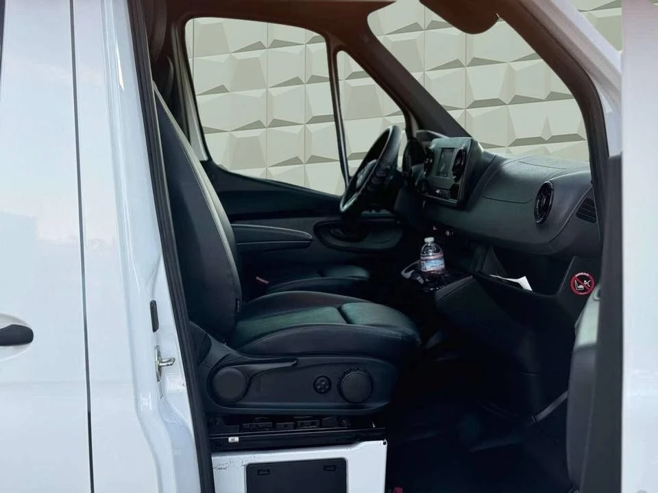 2020 Mercedes-Benz VS30 Sprinter - Image 14 of 20