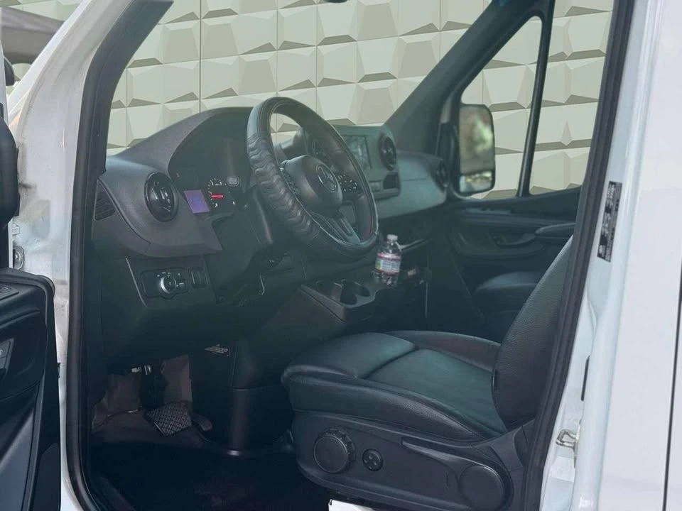 2020 Mercedes-Benz VS30 Sprinter - Image 10 of 20