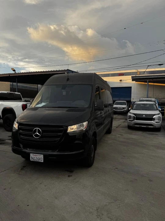2020 Mercedes-Benz VS30 Sprinter - Image 2 of 11