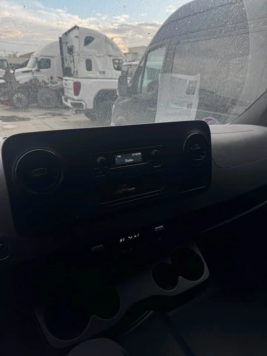 2020 Mercedes-Benz VS30 Sprinter - Image 11 of 11