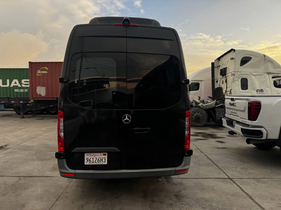 2020 Mercedes-Benz VS30 Sprinter - Image 5 of 11