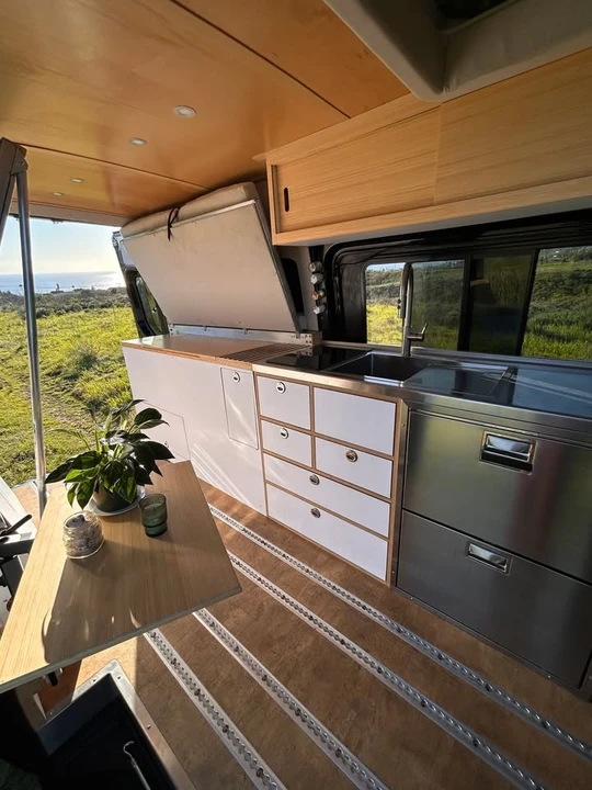 2020 Mercedes-Benz VS30 Sprinter - Image 8 of 11