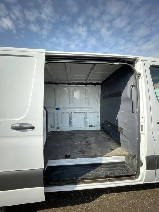 2020 Mercedes-Benz VS30 Sprinter - Image 15 of 20
