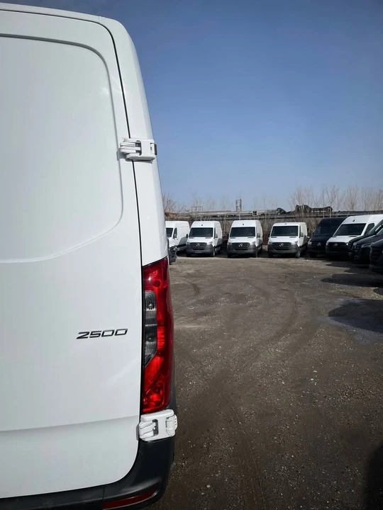 2020 Mercedes-Benz VS30 Sprinter - Image 17 of 20