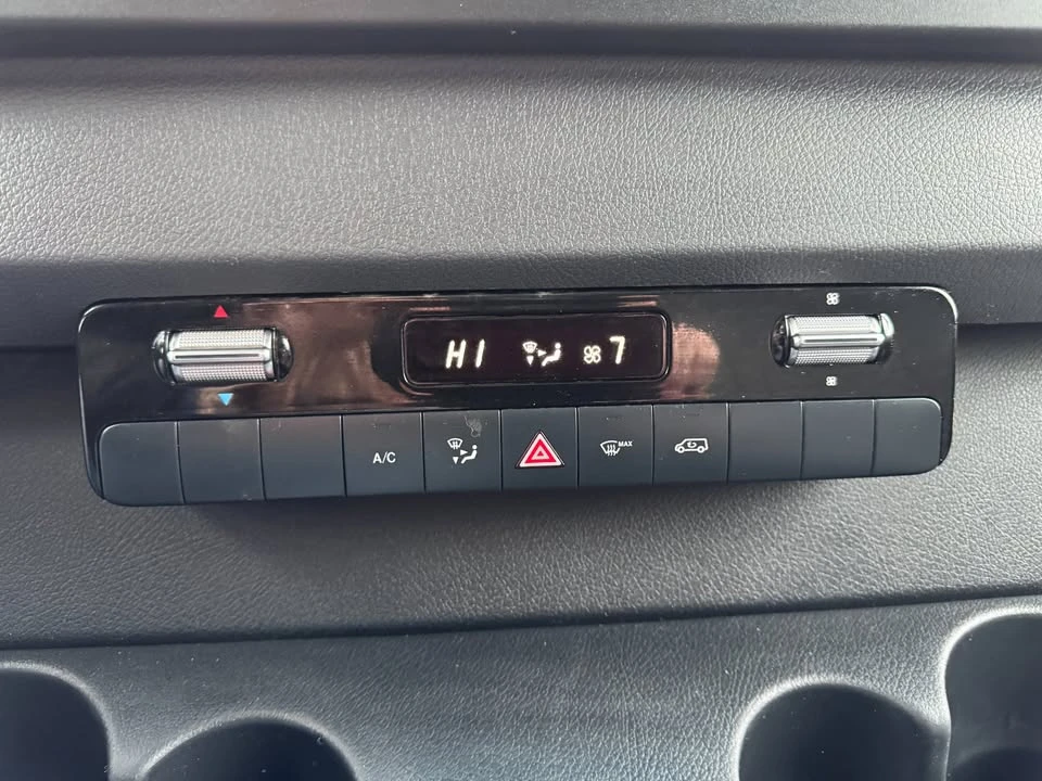 2020 Mercedes-Benz VS30 Sprinter - Image 9 of 19
