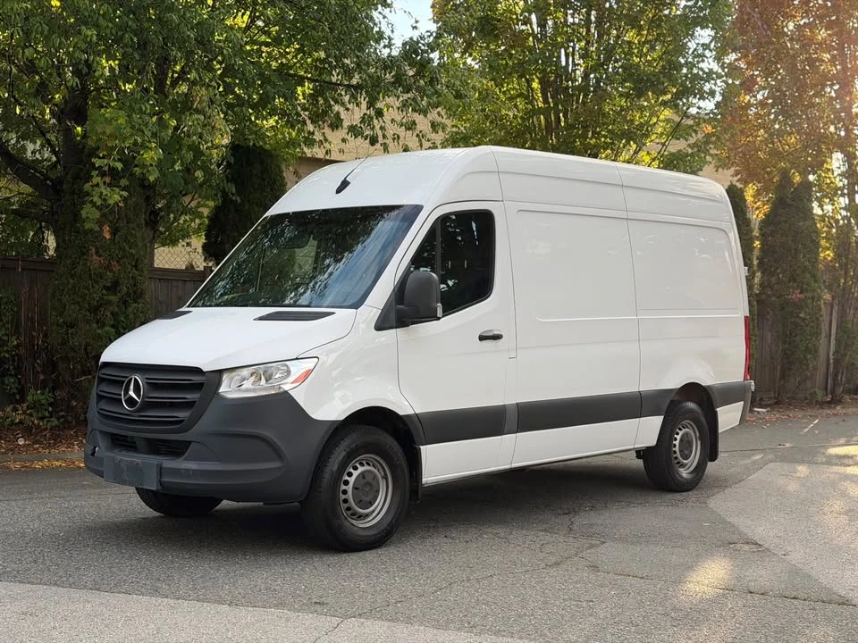 2020 Mercedes-Benz VS30 Sprinter - Image 2 of 19