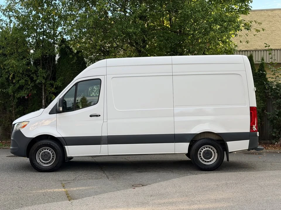 2020 Mercedes-Benz VS30 Sprinter - Image 3 of 19