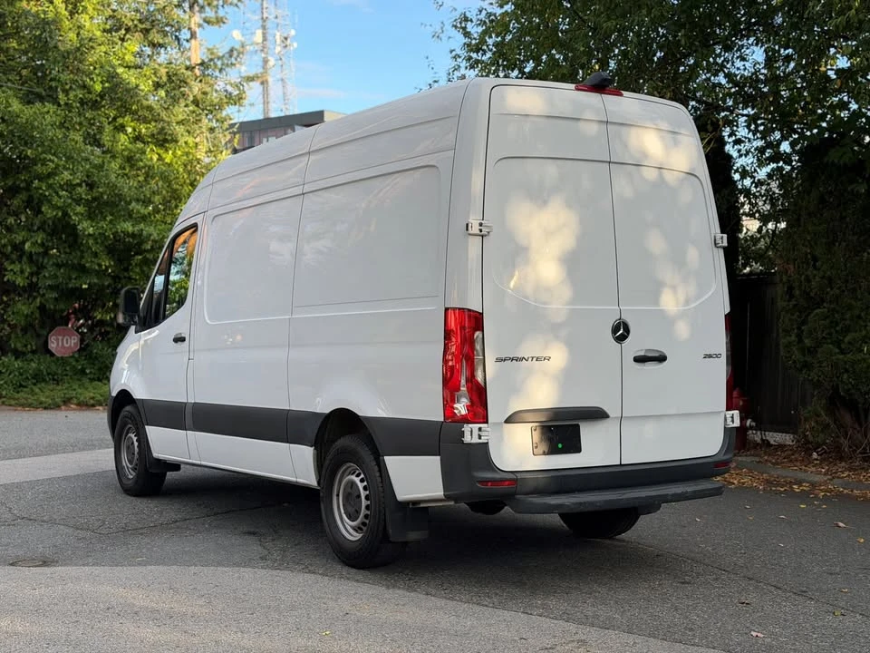 2020 Mercedes-Benz VS30 Sprinter - Image 4 of 19