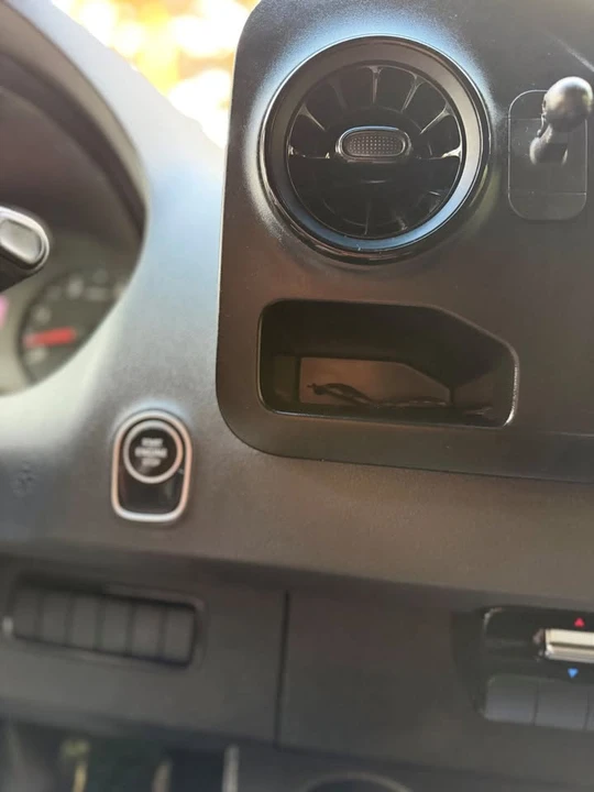 2020 Mercedes-Benz VS30 Sprinter - Image 14 of 19