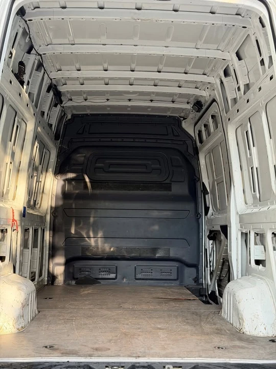 2020 Mercedes-Benz VS30 Sprinter - Image 8 of 19